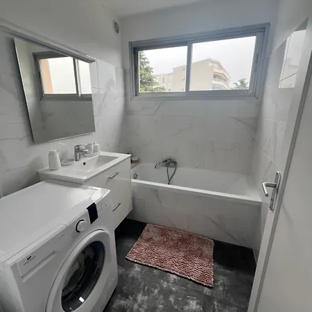 Les Oliviers Apartament